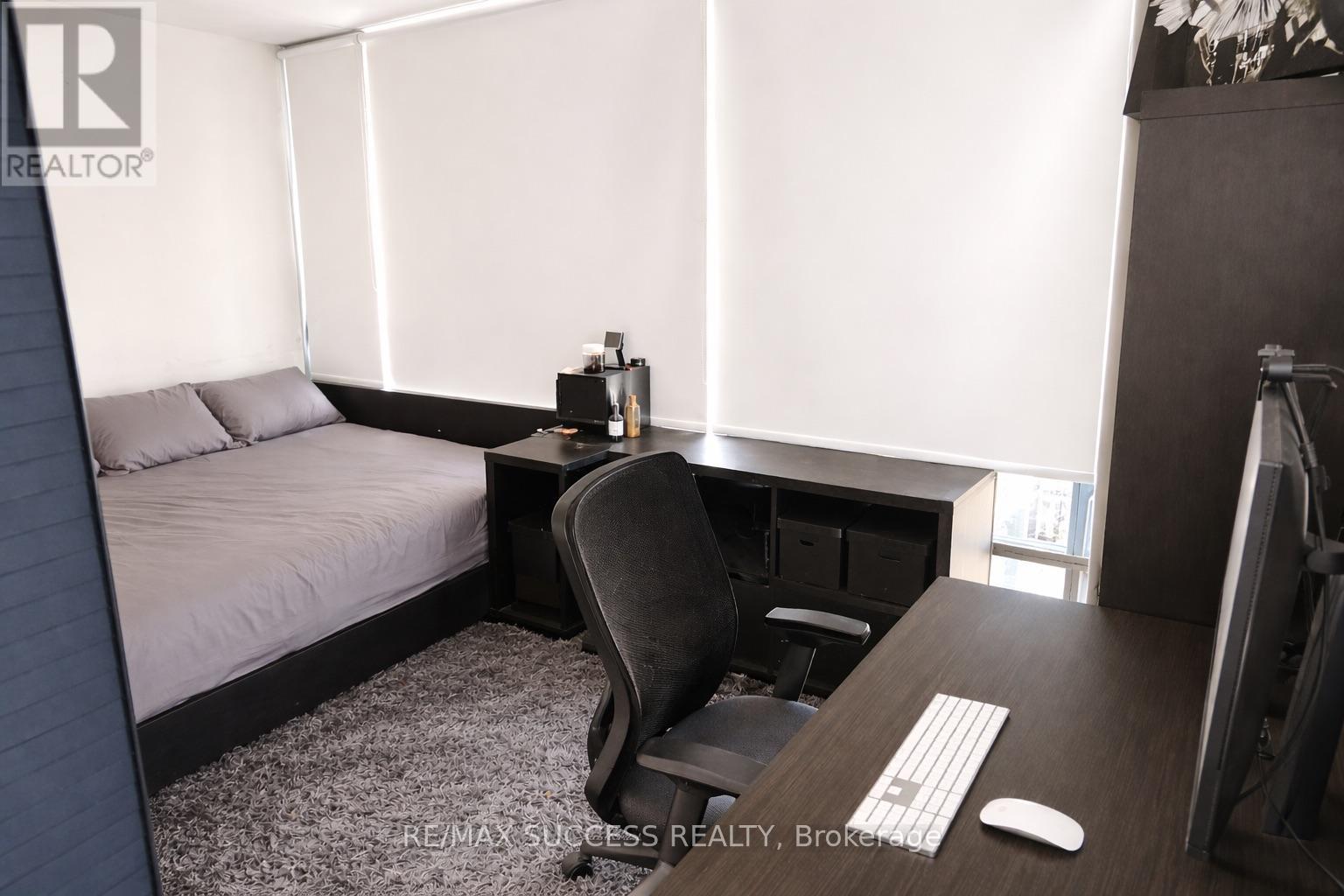 310 - 25 OXLEY STREET, Toronto (Waterfront Communities), Ontario, M5V2J5 — Photo 4