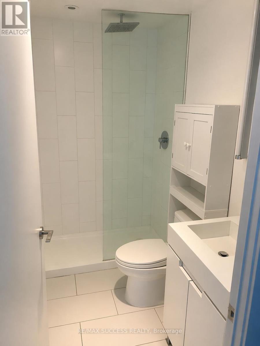 310 - 25 OXLEY STREET, Toronto (Waterfront Communities), Ontario, M5V2J5 — Photo 6