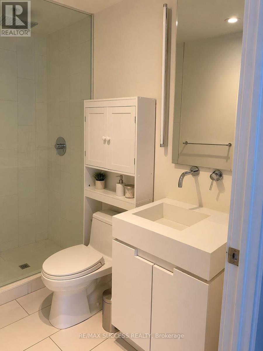 310 - 25 OXLEY STREET, Toronto (Waterfront Communities), Ontario, M5V2J5 — Photo 7