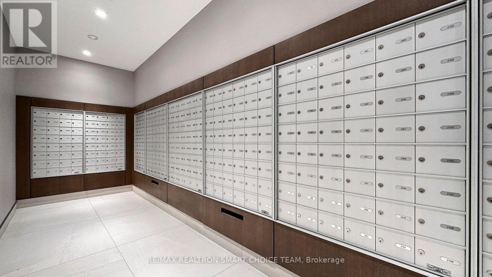 2610 - 8 OLYMPIC GARDEN DRIVE, Toronto (Newtonbrook East), Ontario, M2M0B9 — Photo 25