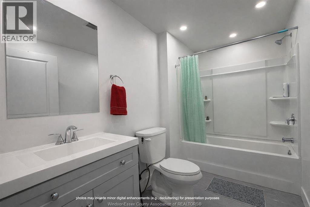 788 BRIDGE AVENUE, Windsor, Ontario, N9B2M6 — Photo 6
