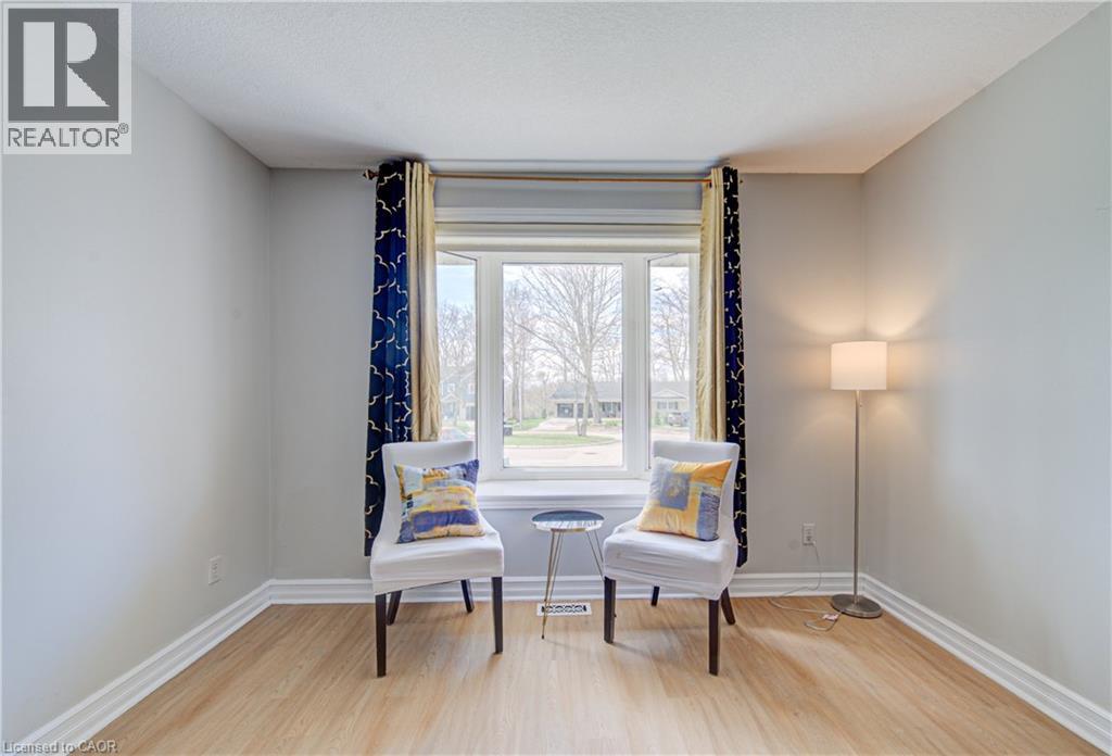 298 FERNDALE Place, Waterloo, Ontario, N2J3X9 — Photo 18