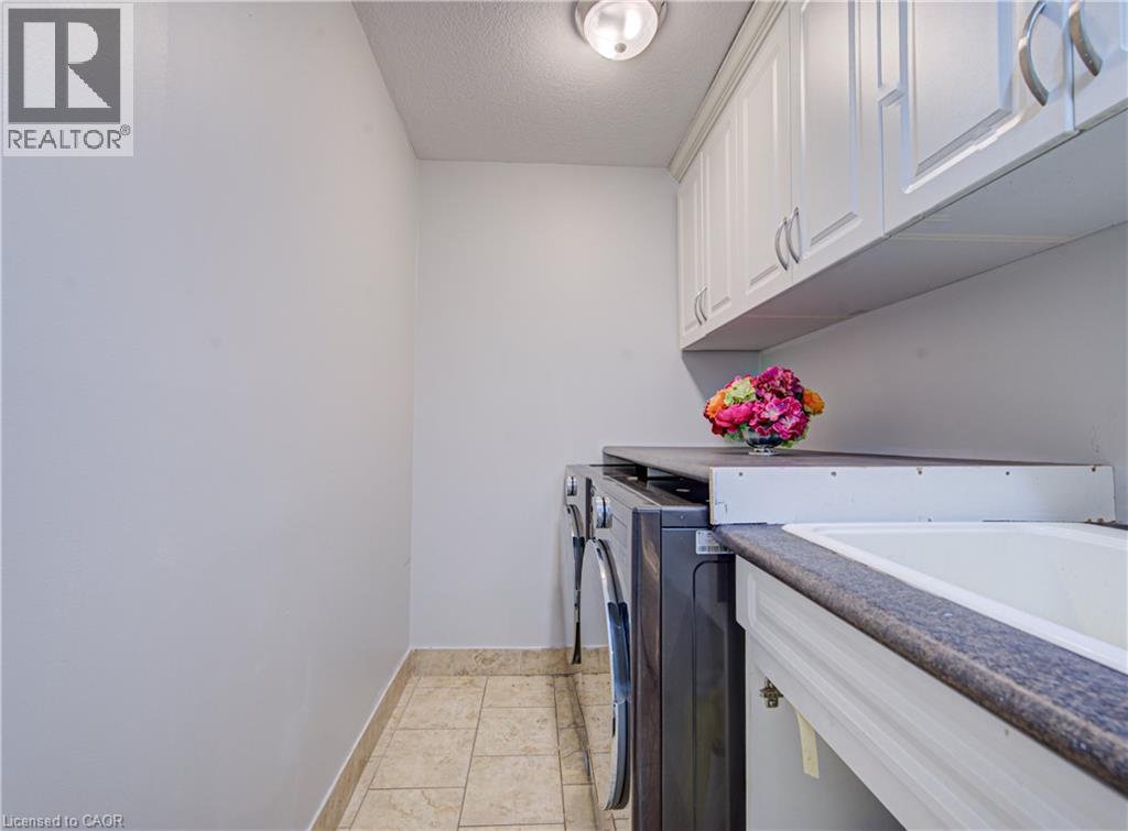 298 FERNDALE Place, Waterloo, Ontario, N2J3X9 — Photo 19