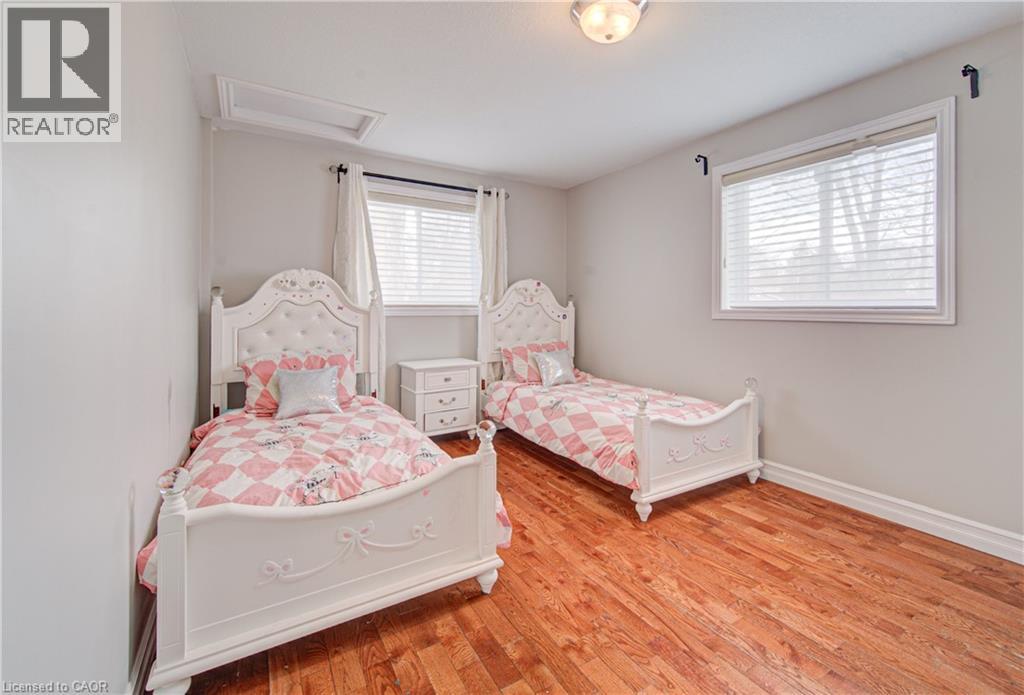 298 FERNDALE Place, Waterloo, Ontario, N2J3X9 — Photo 22