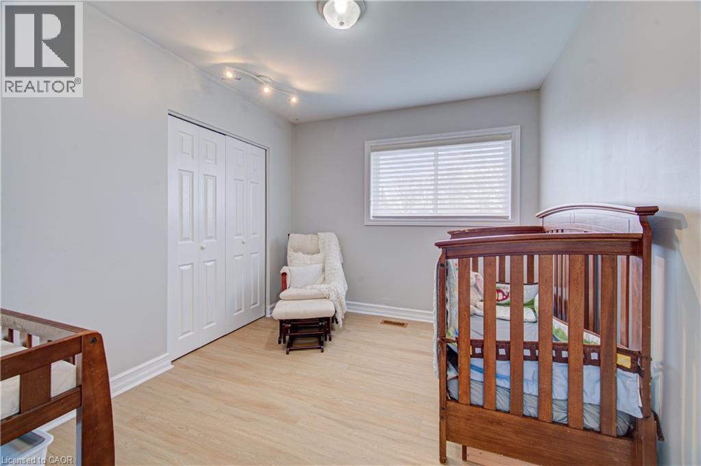 298 FERNDALE Place, Waterloo, Ontario, N2J3X9 — Photo 23