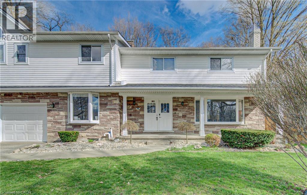 298 FERNDALE Place, Waterloo, Ontario, N2J3X9 — Photo 3