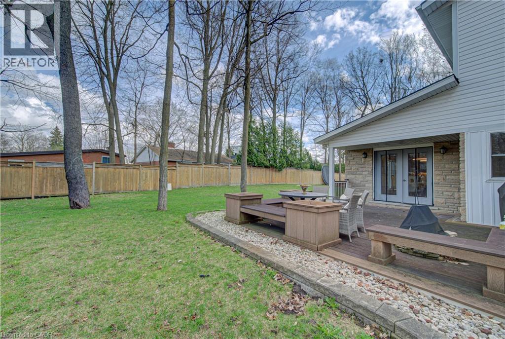 298 FERNDALE Place, Waterloo, Ontario, N2J3X9 — Photo 41