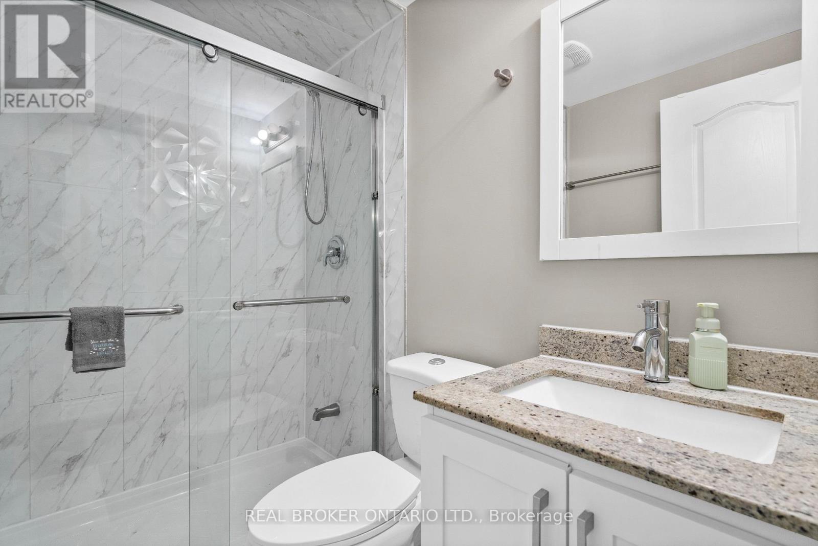 11 CATHCART CRESCENT, Brampton (Avondale), Ontario, L6T2A4 — Photo 20