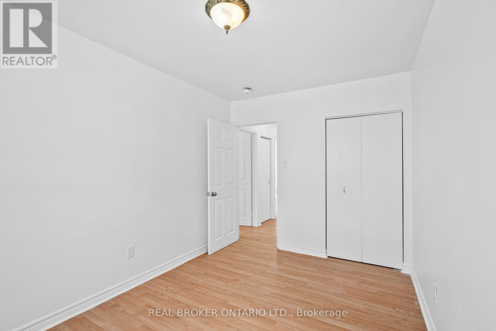 11 CATHCART CRESCENT, Brampton (Avondale), Ontario, L6T2A4 — Photo 9