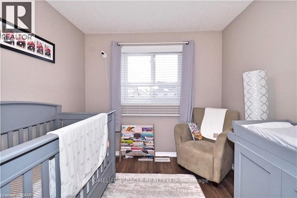 40 MADELEINE STREET, Kitchener, Ontario, N2R1V4 — Photo 17