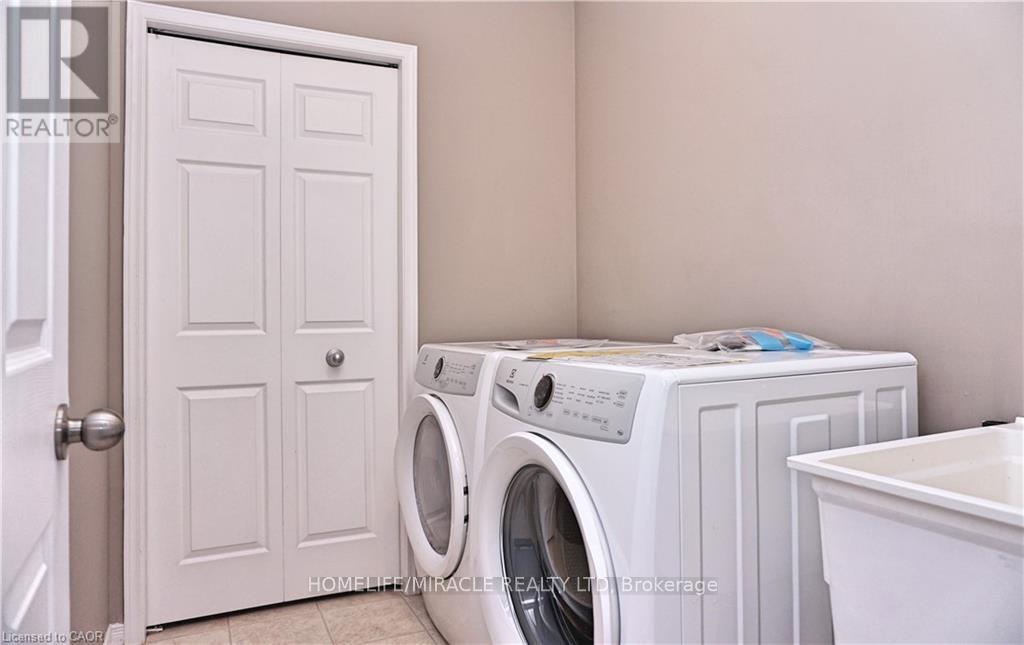 40 MADELEINE STREET, Kitchener, Ontario, N2R1V4 — Photo 21