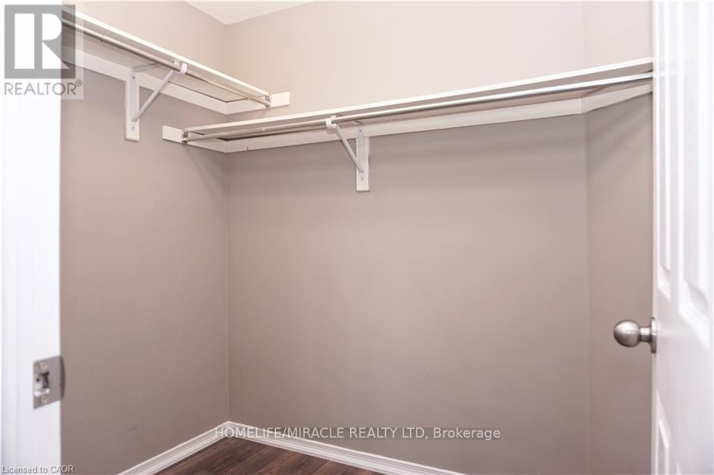 40 MADELEINE STREET, Kitchener, Ontario, N2R1V4 — Photo 24