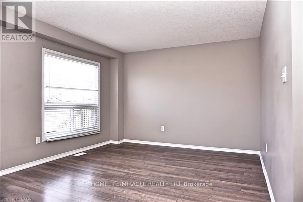 40 MADELEINE STREET, Kitchener, Ontario, N2R1V4 — Photo 27