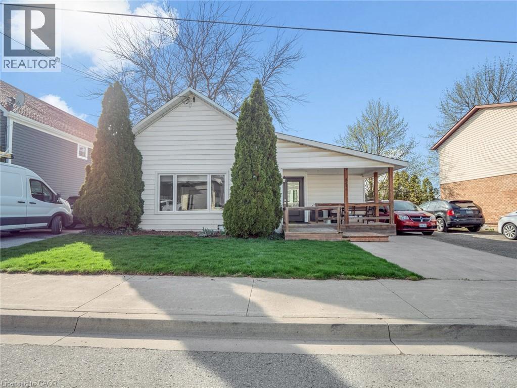 4246 ACADEMY Street, Lincoln, Ontario, L0R1B0 — Photo 2