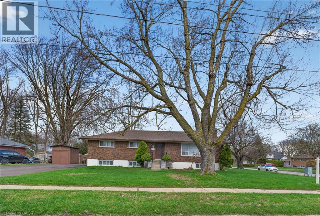 53 NICKLIN Crescent, Guelph, Ontario, N1H5G1 — Photo 2