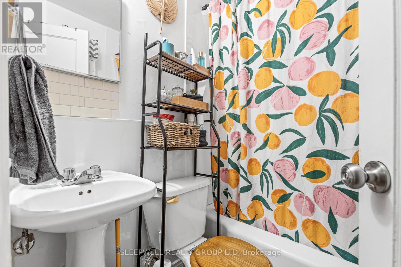 54 CENTENNIAL BOULEVARD, Ottawa, Ontario, K1S0M9 — Photo 9