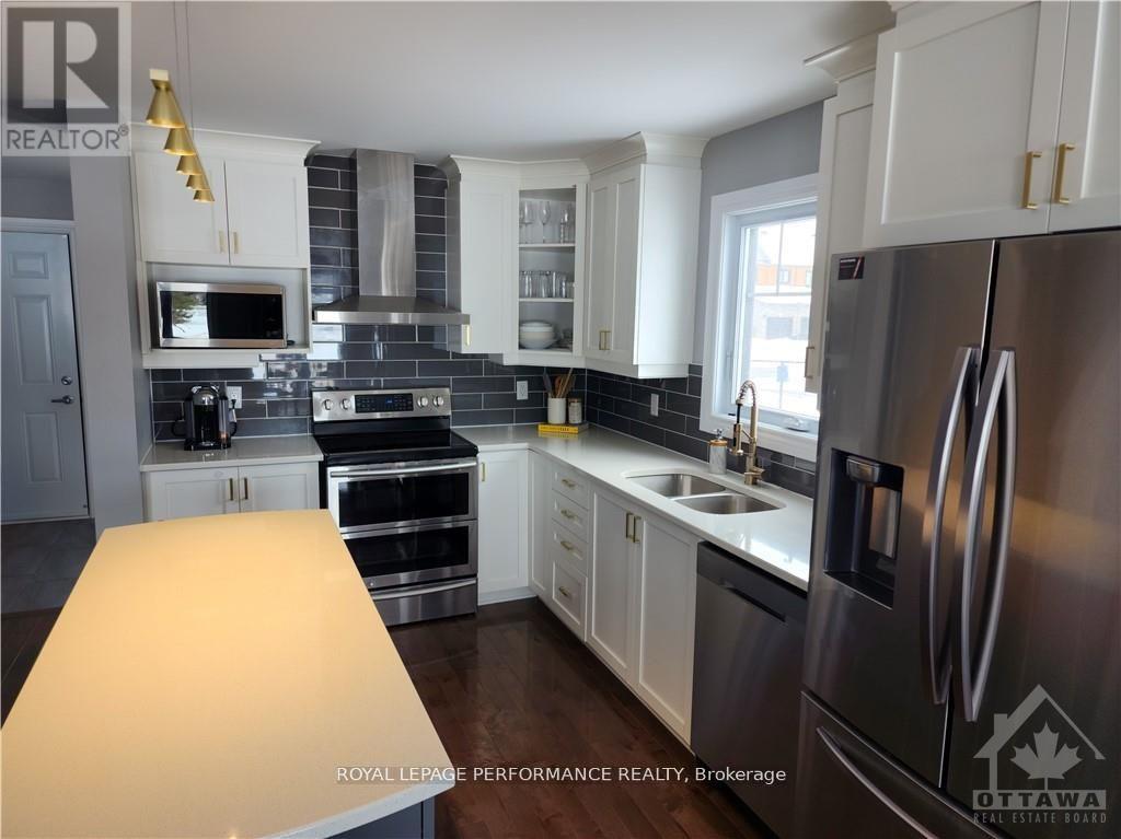 338 TWILIGHT AVENUE, Russell, Ontario, K4R0E3 — Photo 5