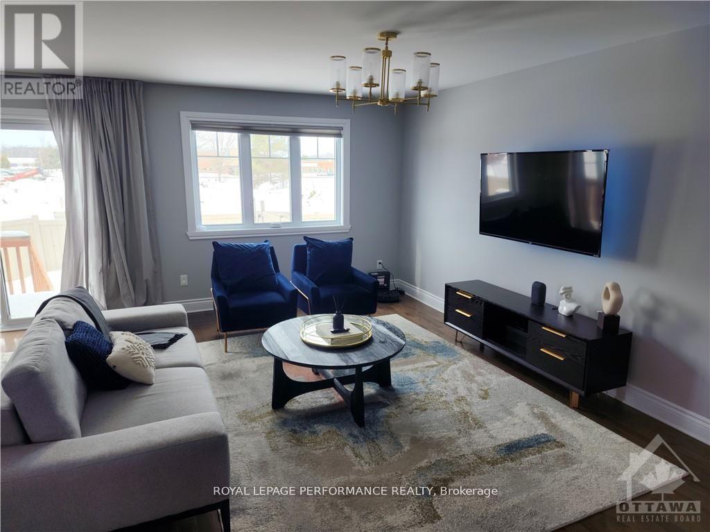 338 TWILIGHT AVENUE, Russell, Ontario, K4R0E3 — Photo 7