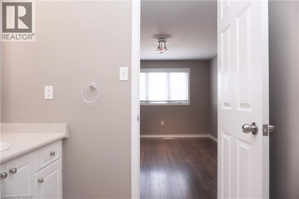 40 MADELEINE Street, Kitchener, Ontario, N2R1V4 — Photo 15