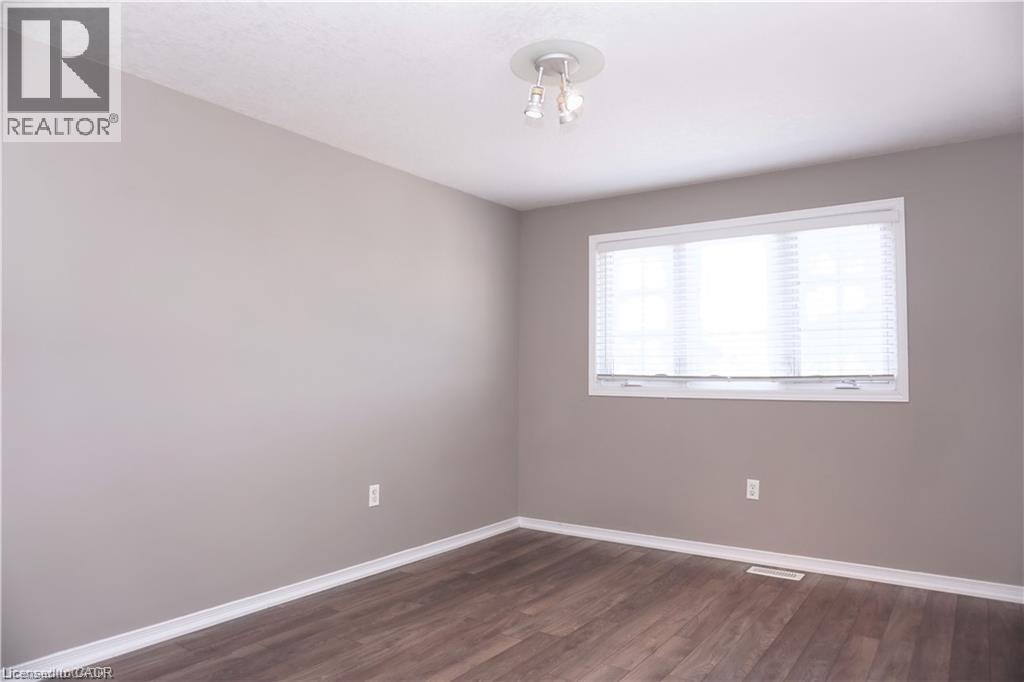 40 MADELEINE Street, Kitchener, Ontario, N2R1V4 — Photo 18