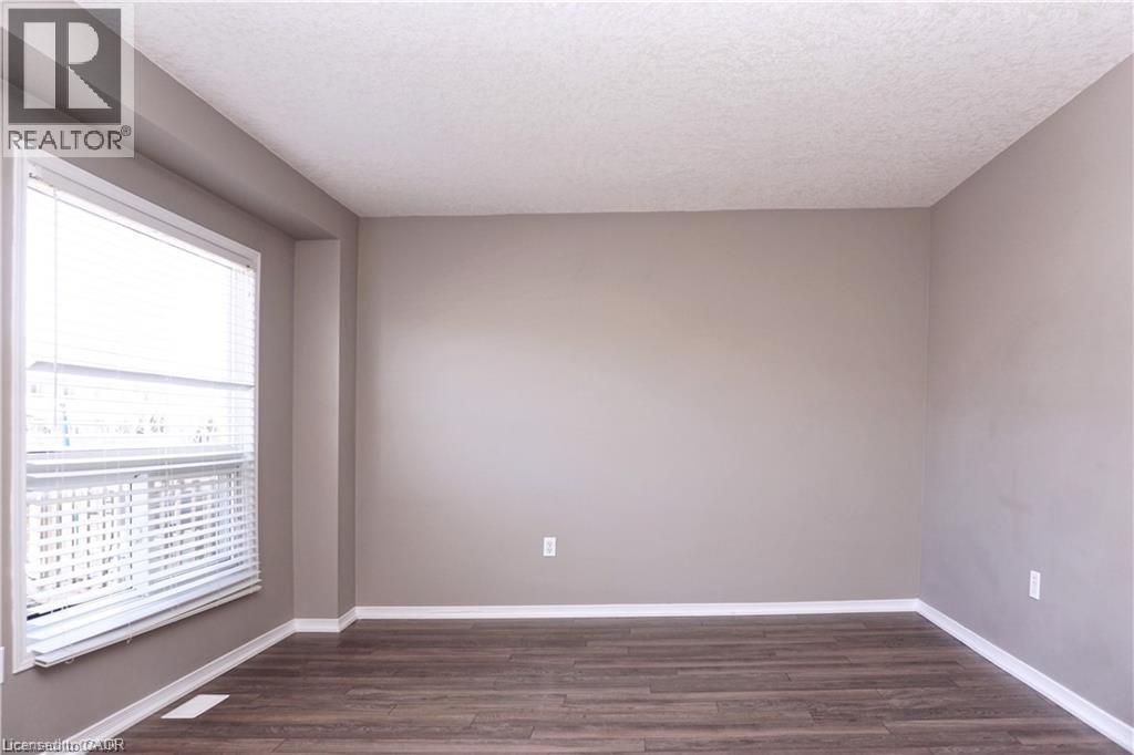 40 MADELEINE Street, Kitchener, Ontario, N2R1V4 — Photo 28