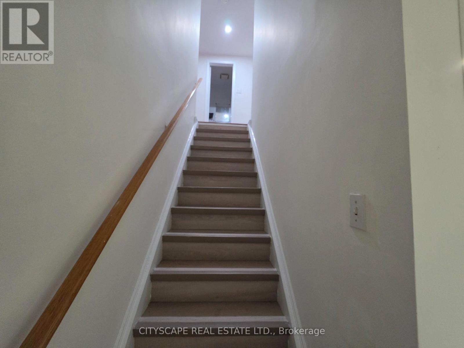 63 WIGGENS COURT, Toronto (Malvern), Ontario, M1B1K3 — Photo 9