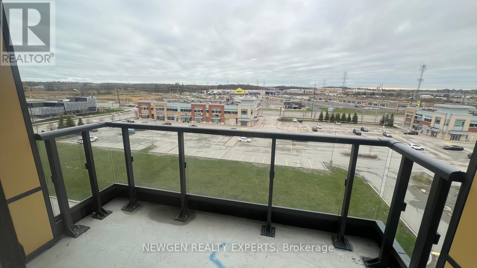 C606 - 4878 POWERS COMMON, Burlington (Alton), Ontario, L7M2B4 — Photo 9