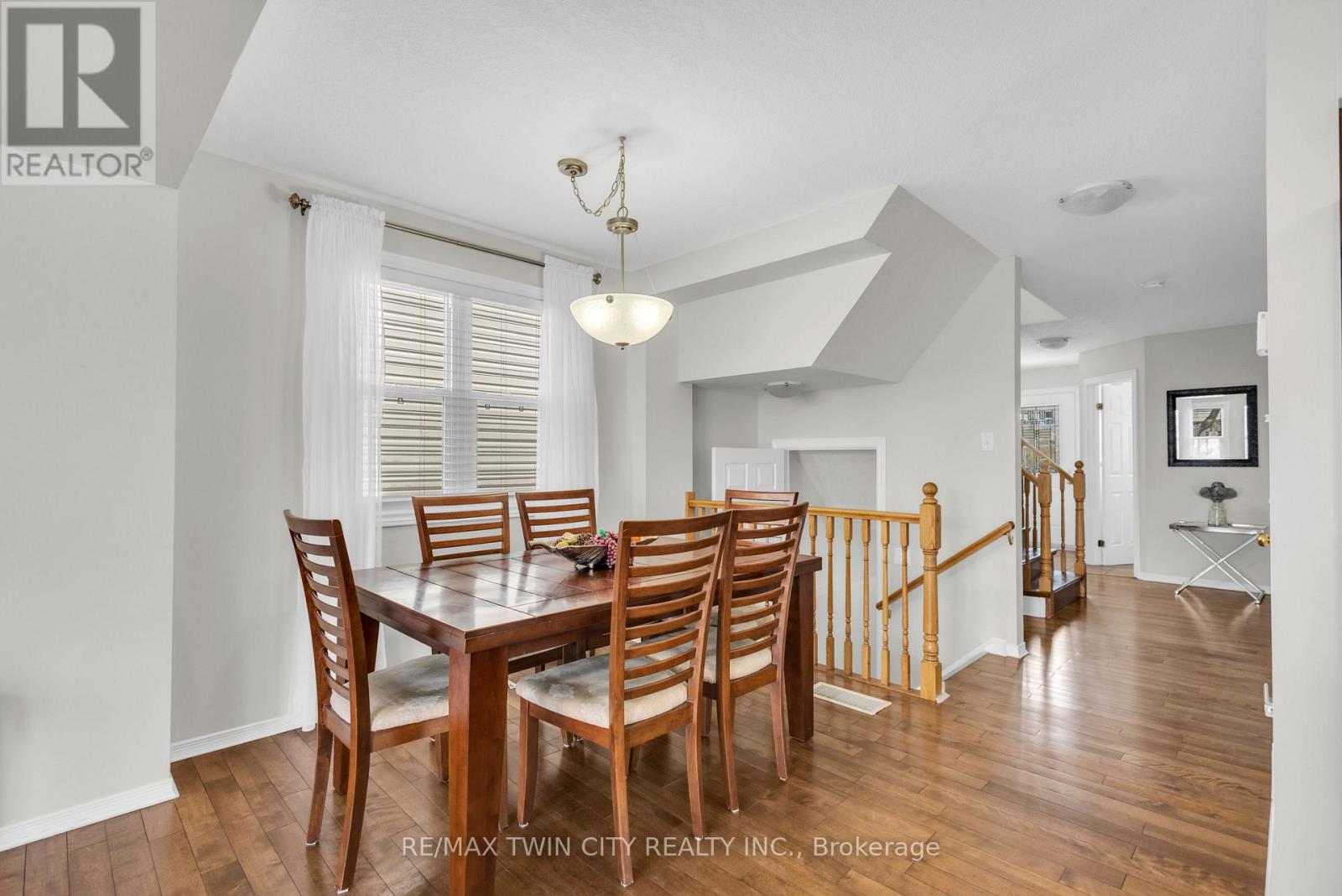 22 DAHLIA STREET, Kitchener, Ontario, N2E4A9 — Photo 7