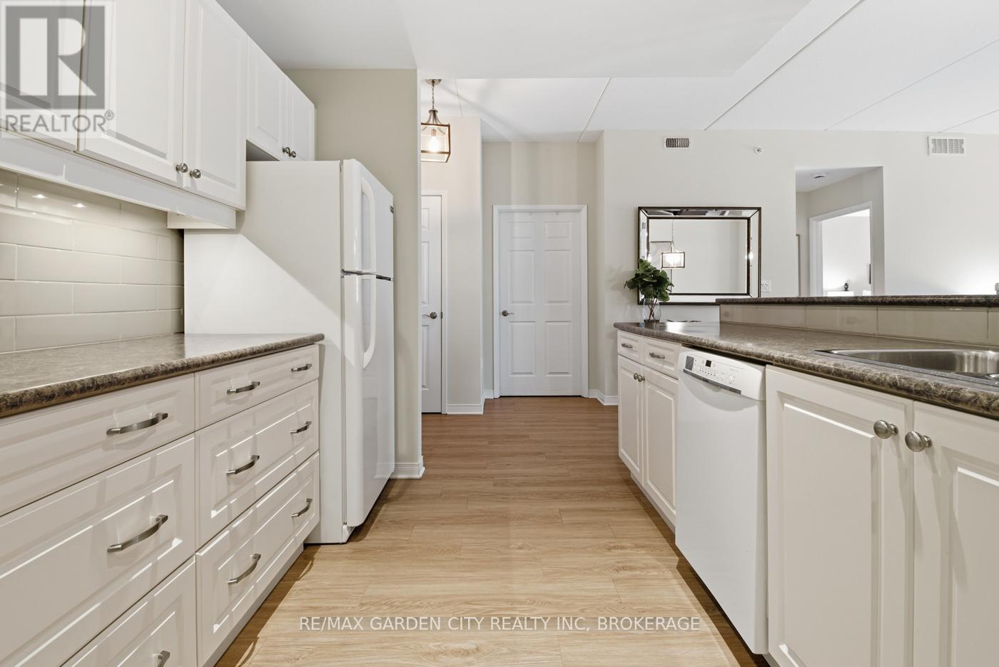 307 - 16 SULLIVAN AVENUE, Thorold (Thorold Downtown), Ontario, L2V2Y2 — Photo 10