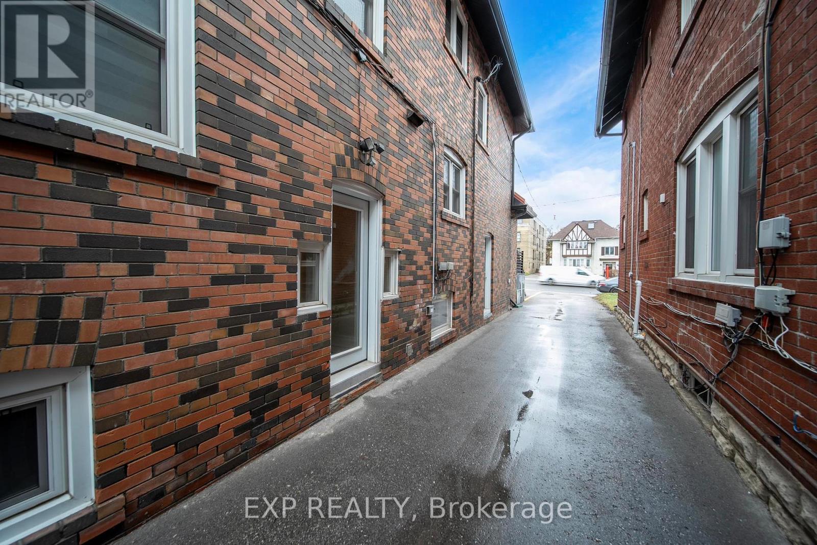 THIRD FLOOR - 896 AVENUE ROAD, Toronto (Yonge-Eglinton), Ontario, M5P2K6 — Photo 28