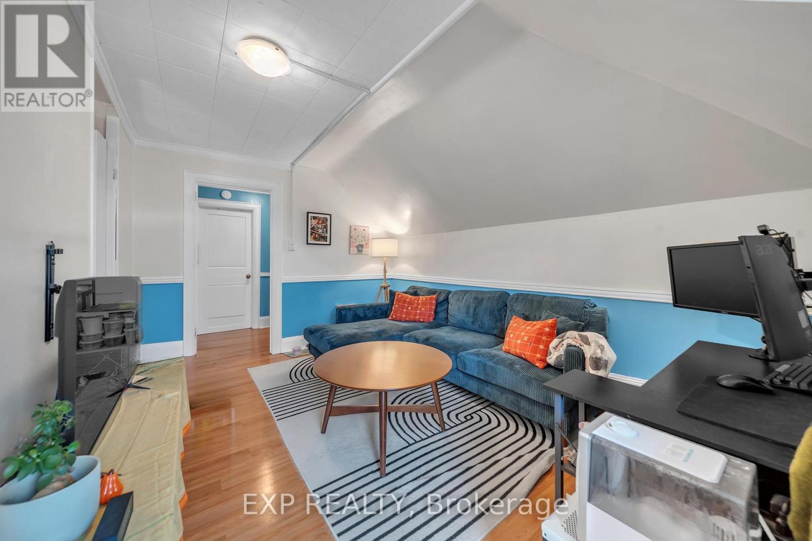 THIRD FLOOR - 896 AVENUE ROAD, Toronto (Yonge-Eglinton), Ontario, M5P2K6 — Photo 8