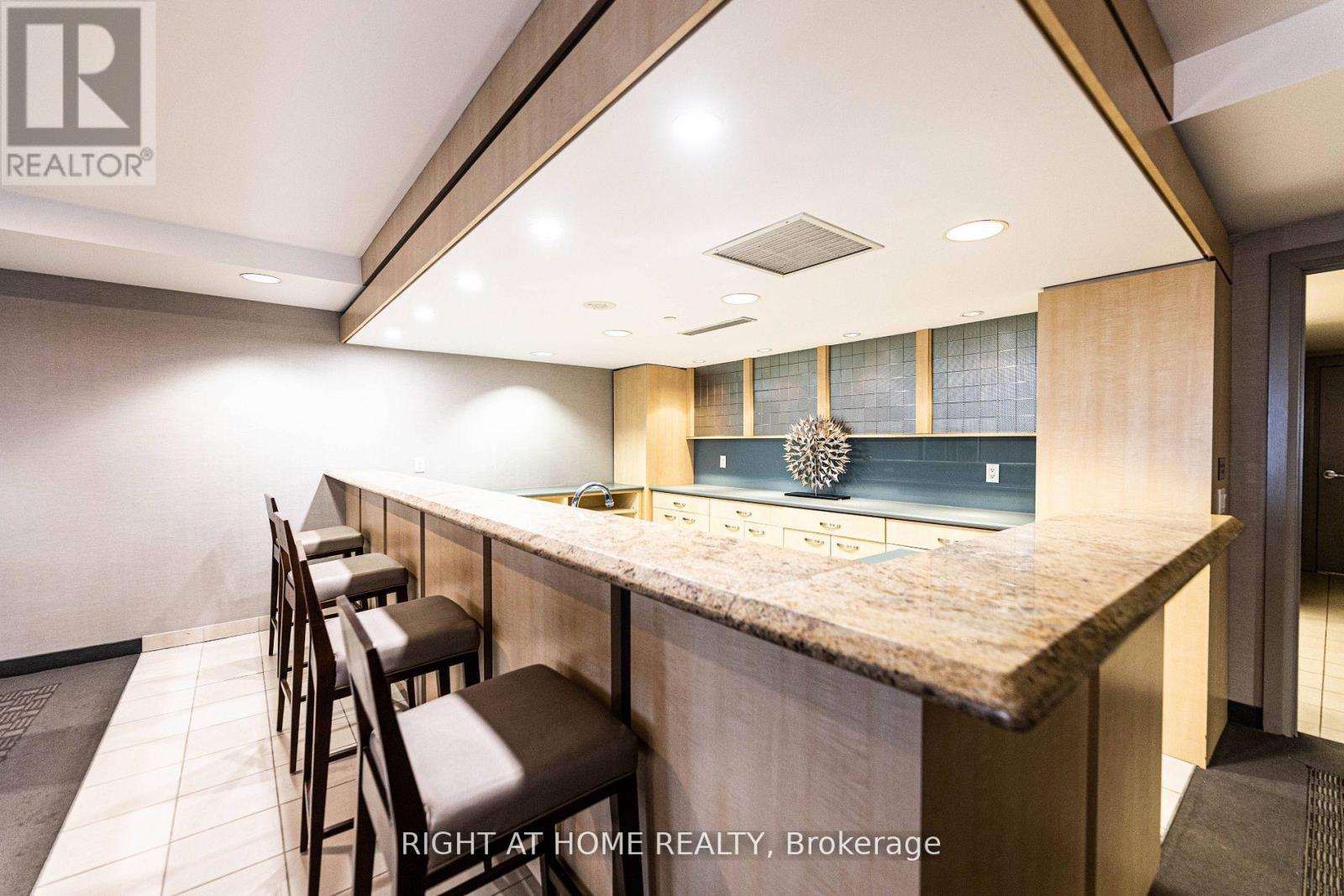 2105 - 4978 YONGE STREET, Toronto (Lansing-Westgate), Ontario, M2N7G8 — Photo 5