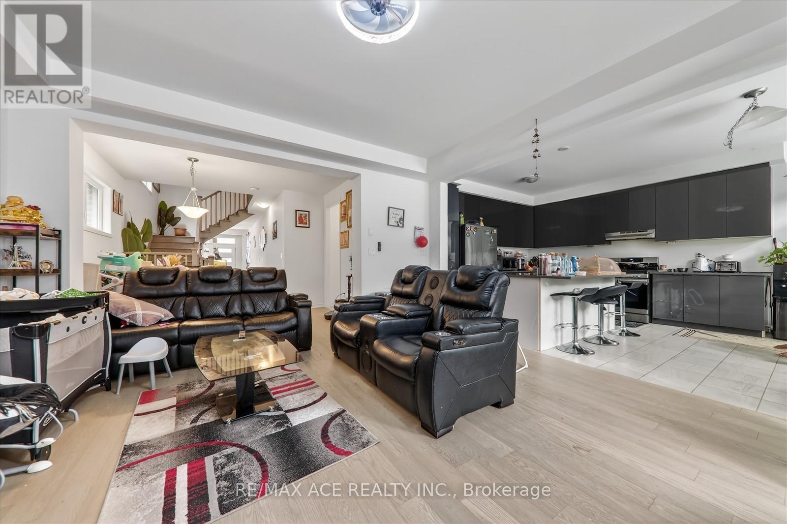 1419 MOCKINGBIRD SQUARE, Pickering, Ontario, L1X0N8 — Photo 10