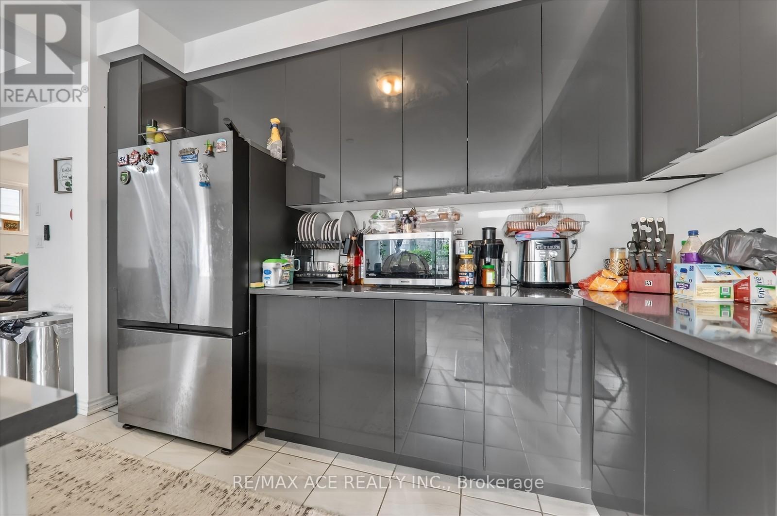 1419 MOCKINGBIRD SQUARE, Pickering, Ontario, L1X0N8 — Photo 13