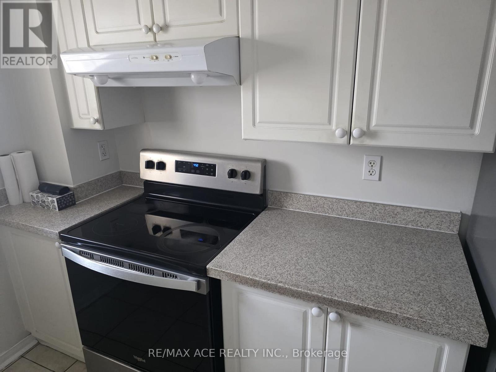 98 - 200 MCLEVIN AVENUE, Toronto (Malvern), Ontario, M1B6C9 — Photo 5