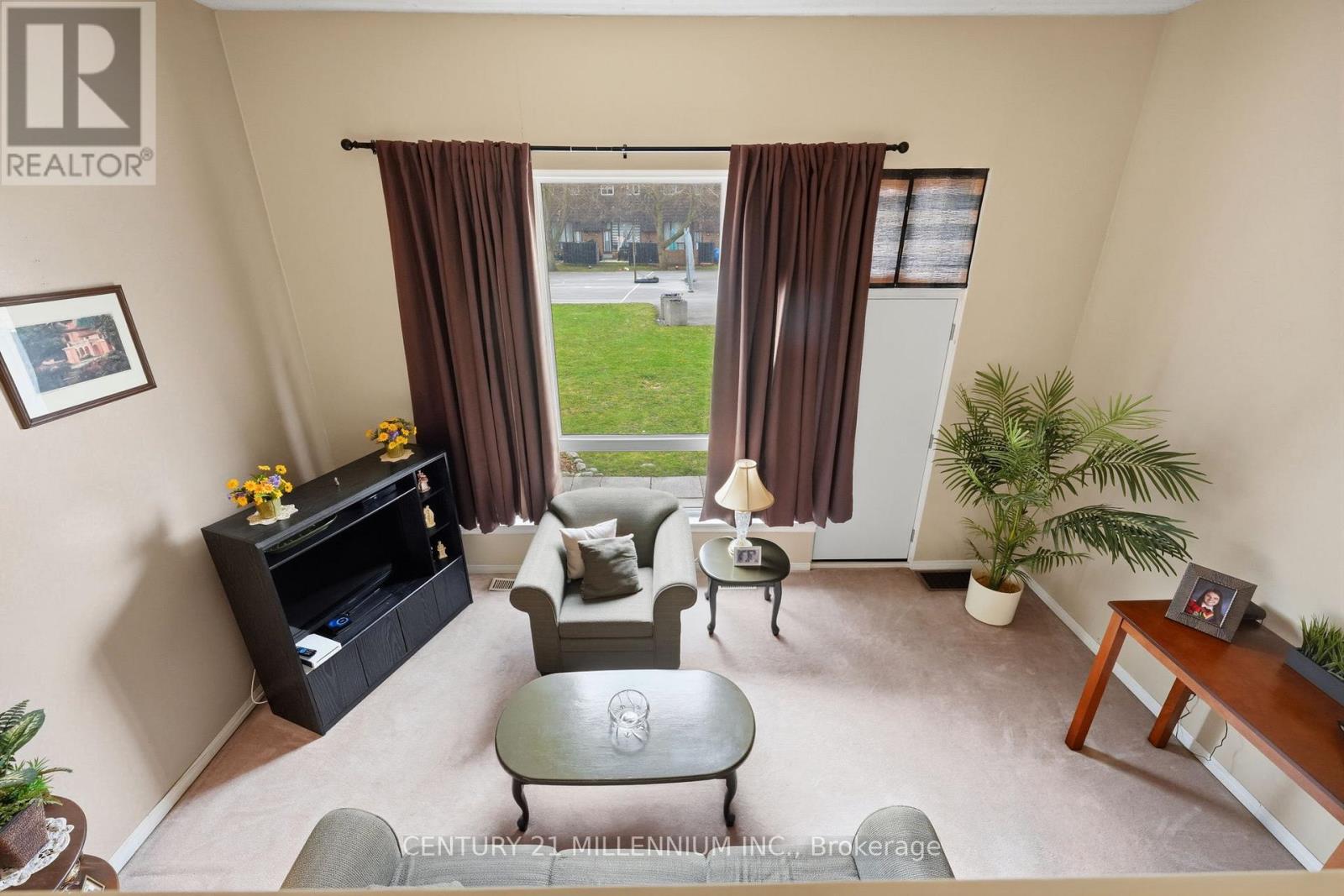 107 DARRAS COURT, Brampton (Southgate), Ontario, L6T1W7 — Photo 6