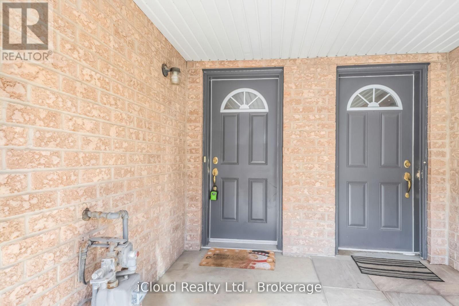 63 SPADINA ROAD, Brampton (Bram West), Ontario, L6X4X6 — Photo 4