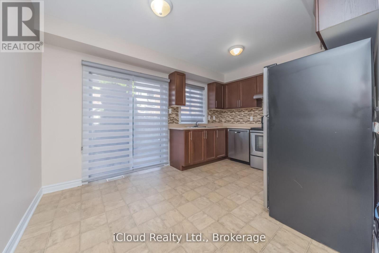 63 SPADINA ROAD, Brampton (Bram West), Ontario, L6X4X6 — Photo 9