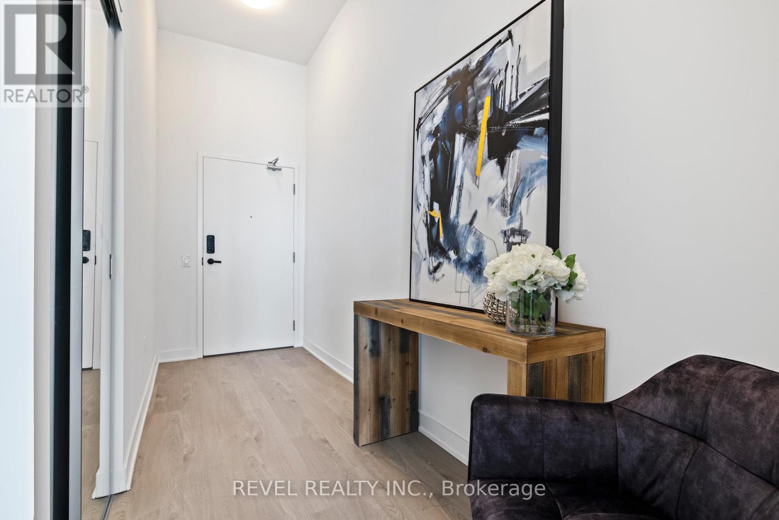 2408 - 3900 CONFEDERATION PARKWAY, Mississauga (City Centre), Ontario, L5B0M3 — Photo 3