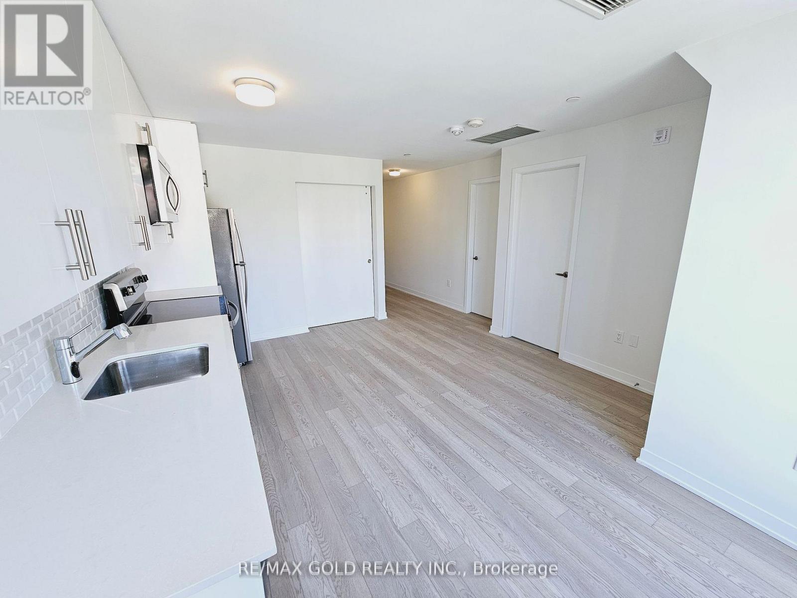 411 - 3401 RIDGEWAY DRIVE, Mississauga (Erin Mills), Ontario, L5L0B9 — Photo 12