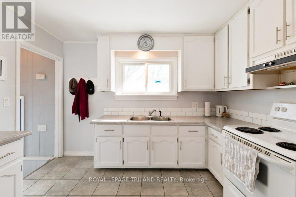 102 STEELE STREET, St. Thomas, Ontario, N5R2Y5 — Photo 12