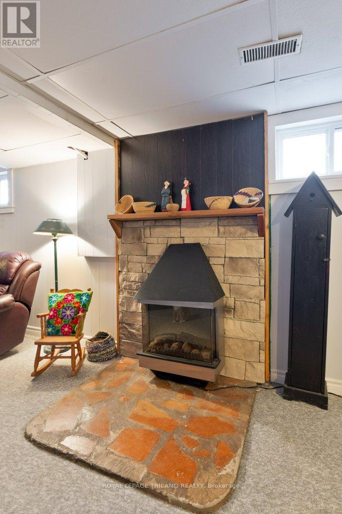 102 STEELE STREET, St. Thomas, Ontario, N5R2Y5 — Photo 27