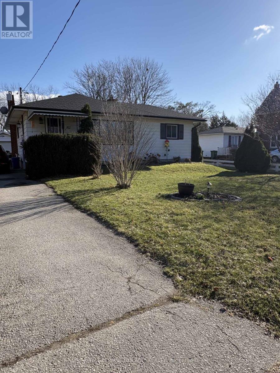 102 STEELE STREET, St. Thomas, Ontario, N5R2Y5 — Photo 3