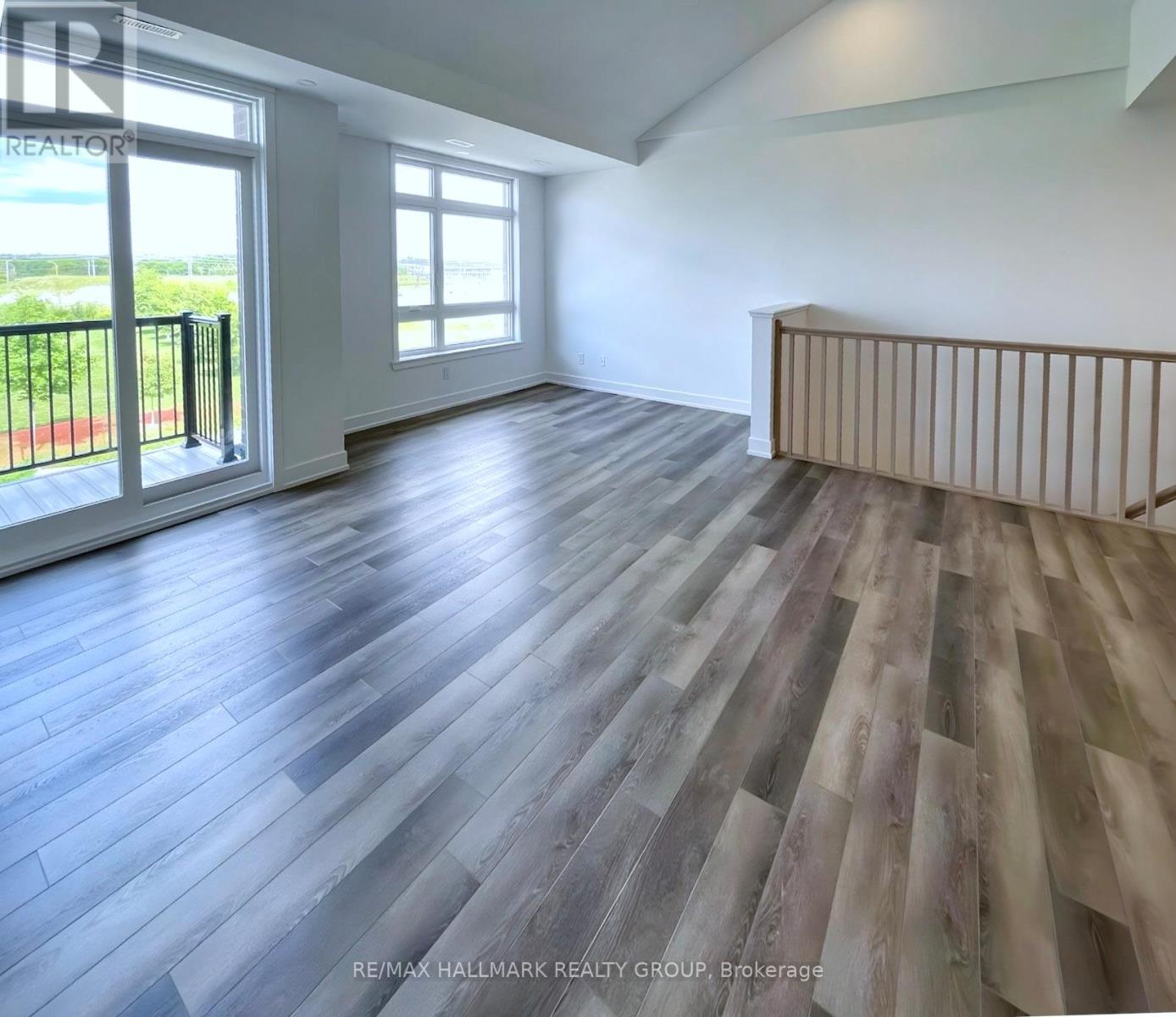 I - 300 TULUM CRESCENT, Ottawa, Ontario, K2S2Y4 — Photo 4