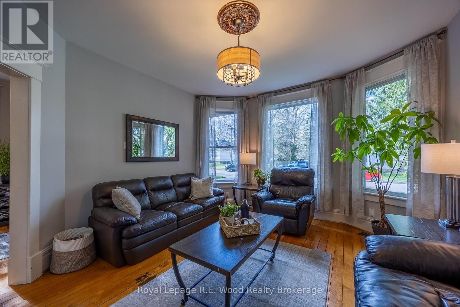 10 GEORGE STREET, Tillsonburg, Ontario, N4G2N2 — Photo 12