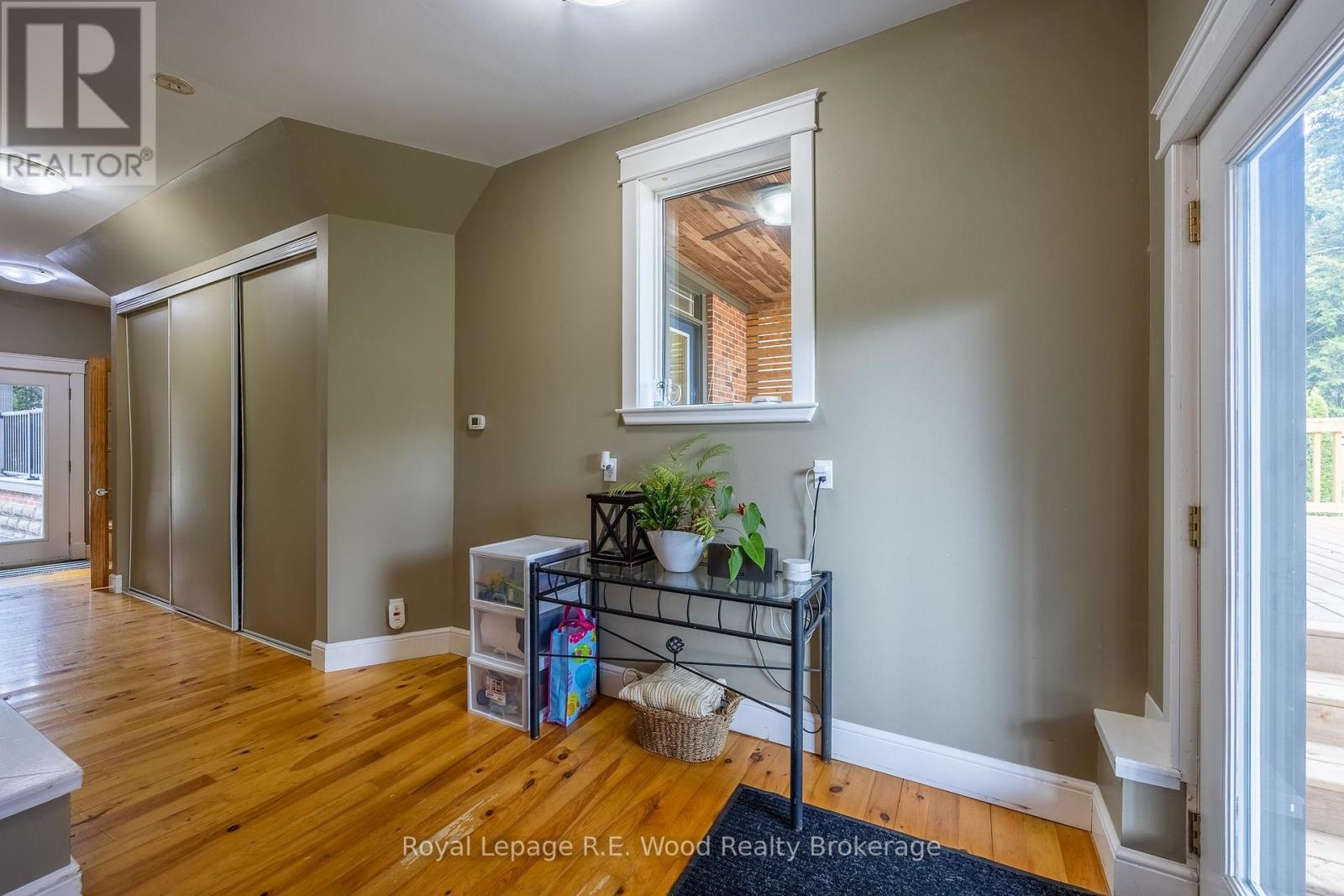 10 GEORGE STREET, Tillsonburg, Ontario, N4G2N2 — Photo 28