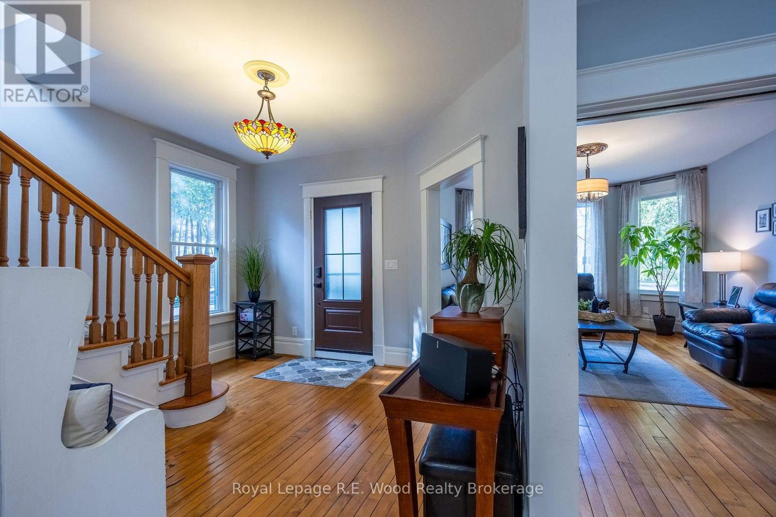 10 GEORGE STREET, Tillsonburg, Ontario, N4G2N2 — Photo 3