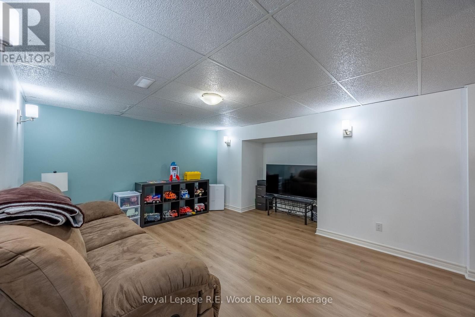 10 GEORGE STREET, Tillsonburg, Ontario, N4G2N2 — Photo 35