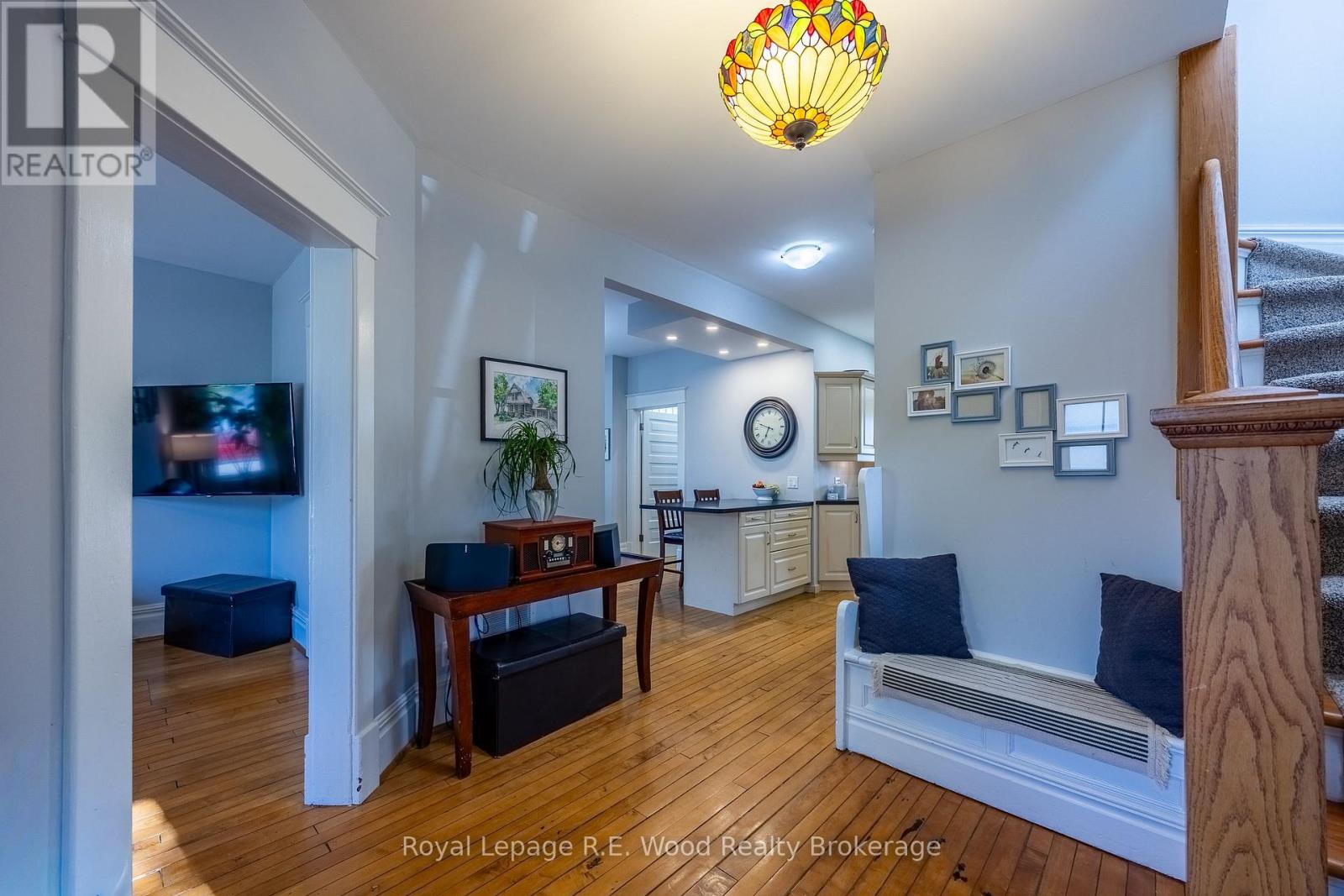 10 GEORGE STREET, Tillsonburg, Ontario, N4G2N2 — Photo 4