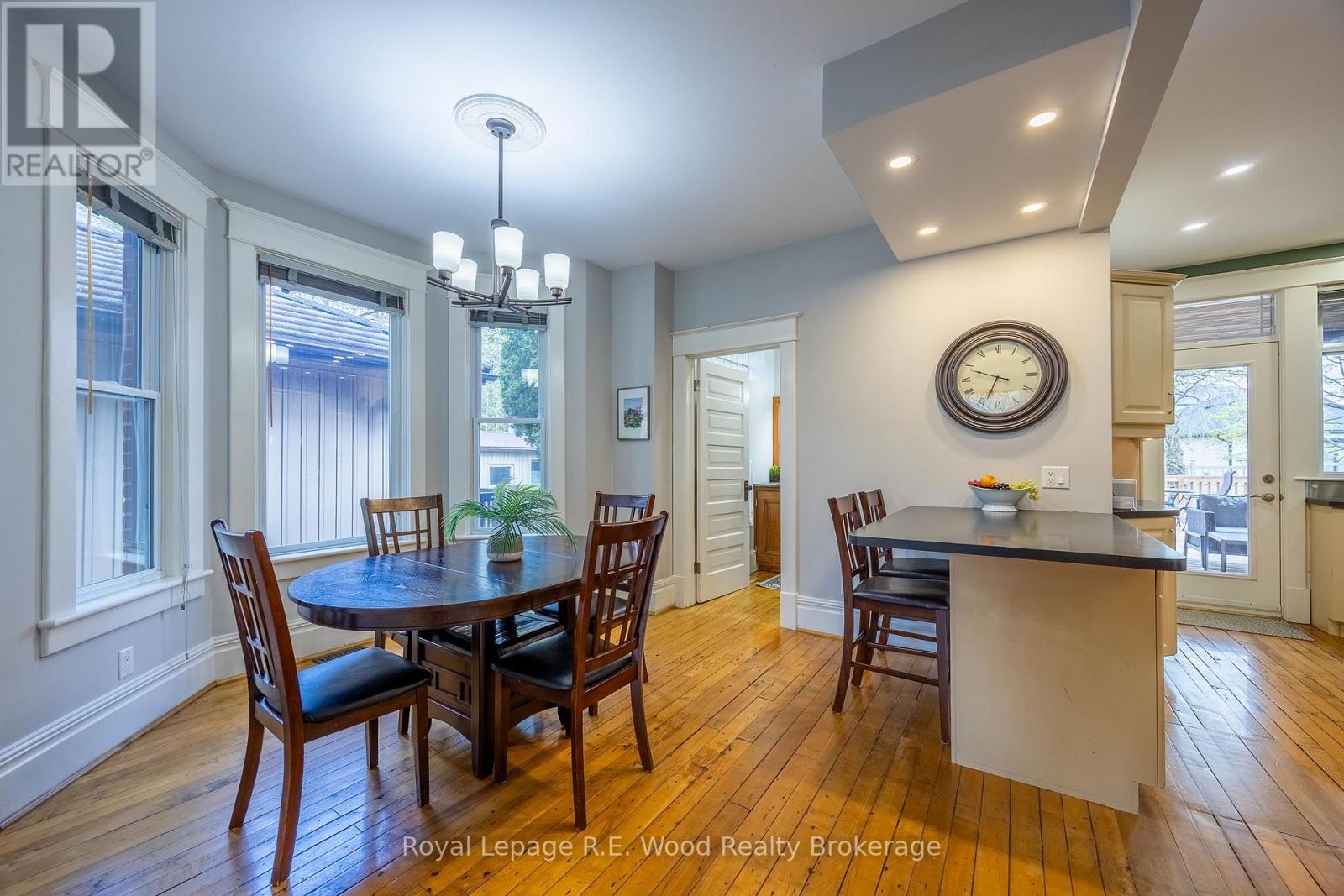 10 GEORGE STREET, Tillsonburg, Ontario, N4G2N2 — Photo 9